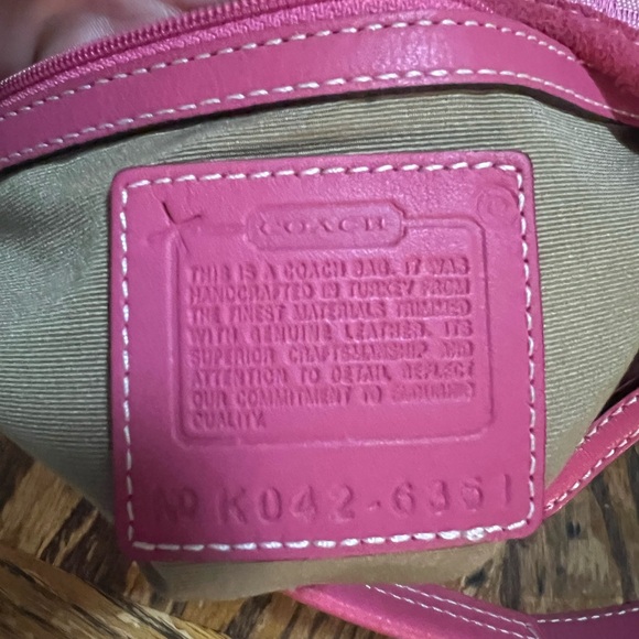 Vintage Coach Pink Shoulder Bag - Picture 12 of 12